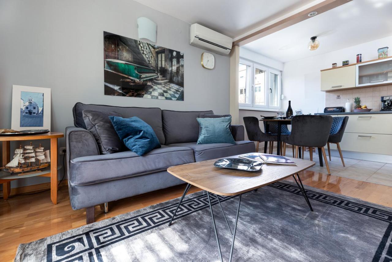 Apartment Nava Split Exterior photo